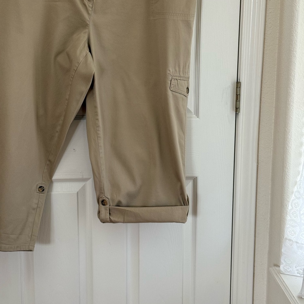 Charter Club Women’s Adjustable Capris/Cropped Pants. Size 20W - Picture 2 of 7